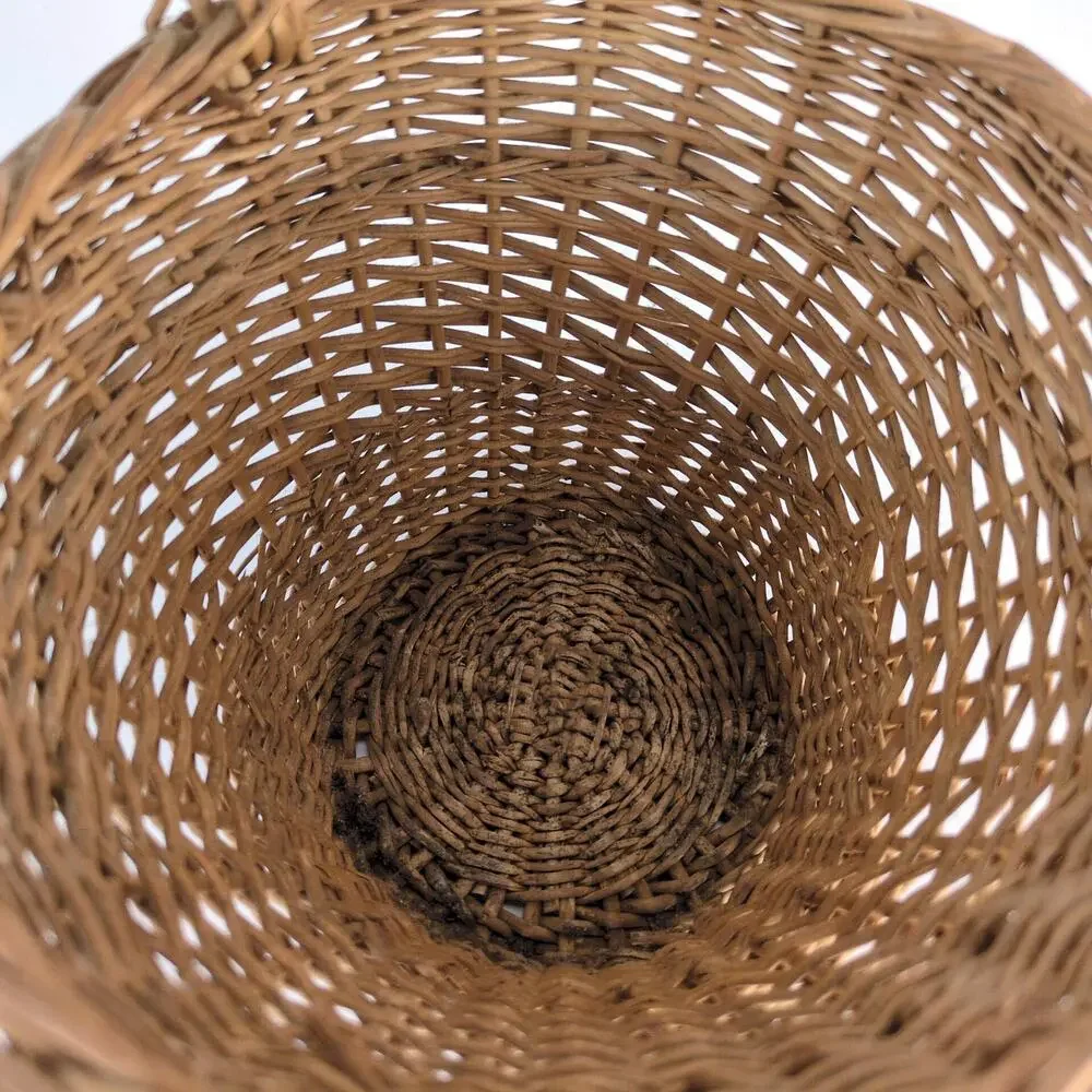 Unknown vintage wicker